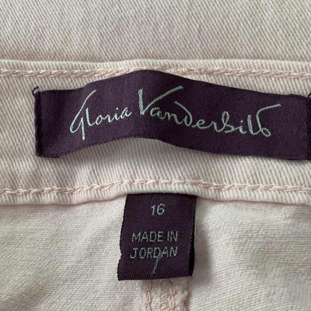 Gloria Vanderbilt Amanda Classic Rise Jeans - Picture 8 of 9